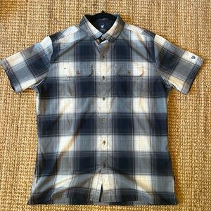 Kuhl Response technical button down